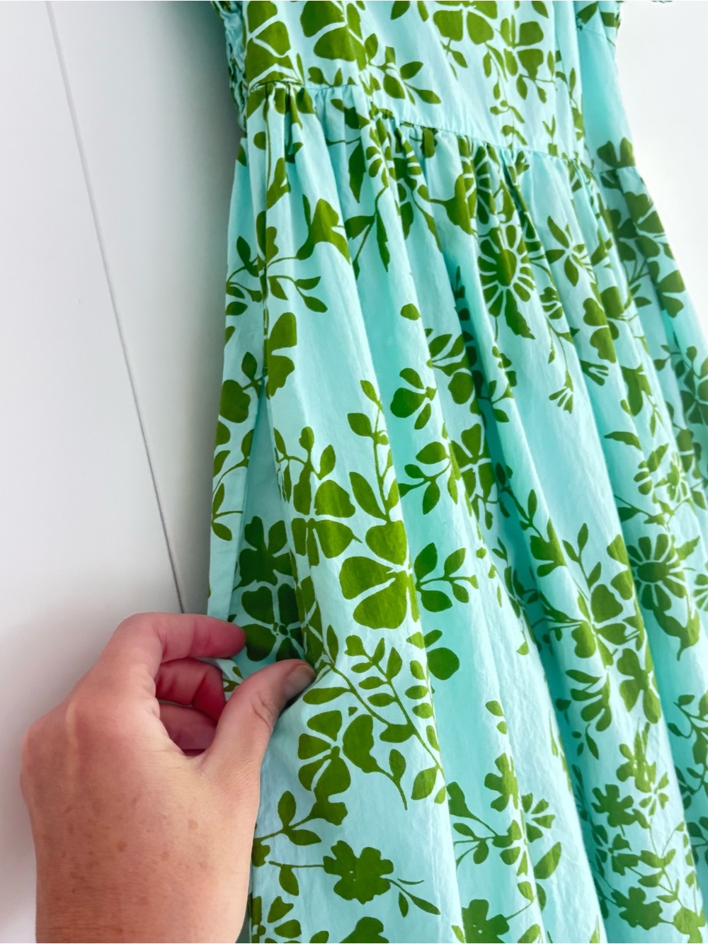 Olivia James The Label Brooke Dress – XS – Cottage Vine Blue & Green – Like New - Picture 9 of 11